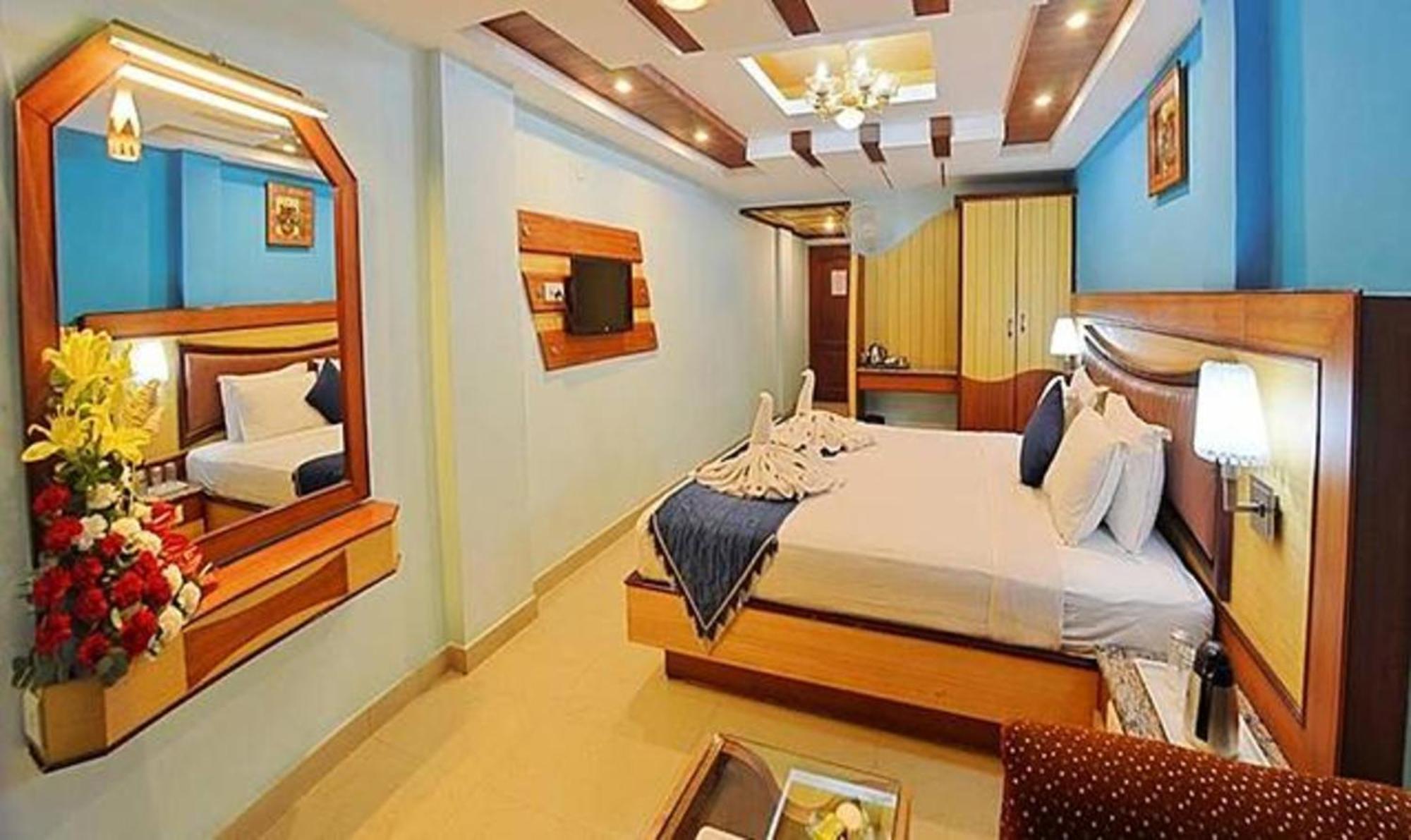 Hotel Ponmari residencyy Ooty Eksteriør billede