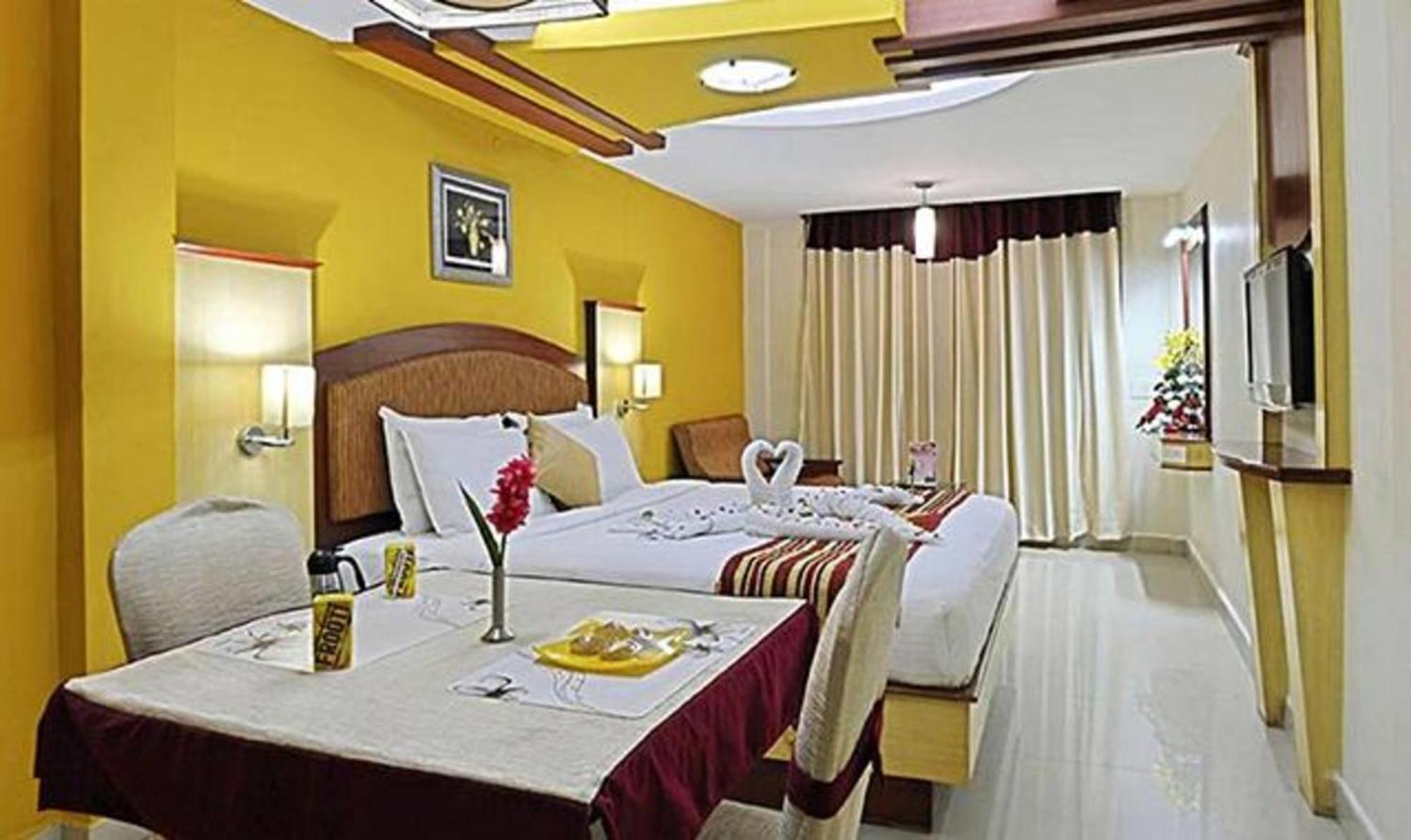 Hotel Ponmari residencyy Ooty Eksteriør billede