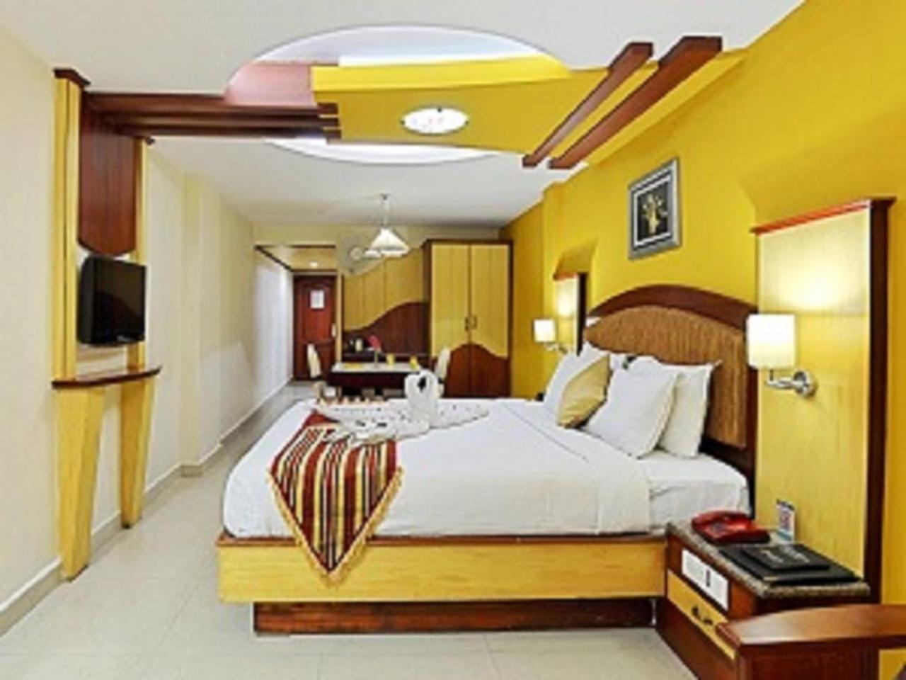 Hotel Ponmari residencyy Ooty Eksteriør billede