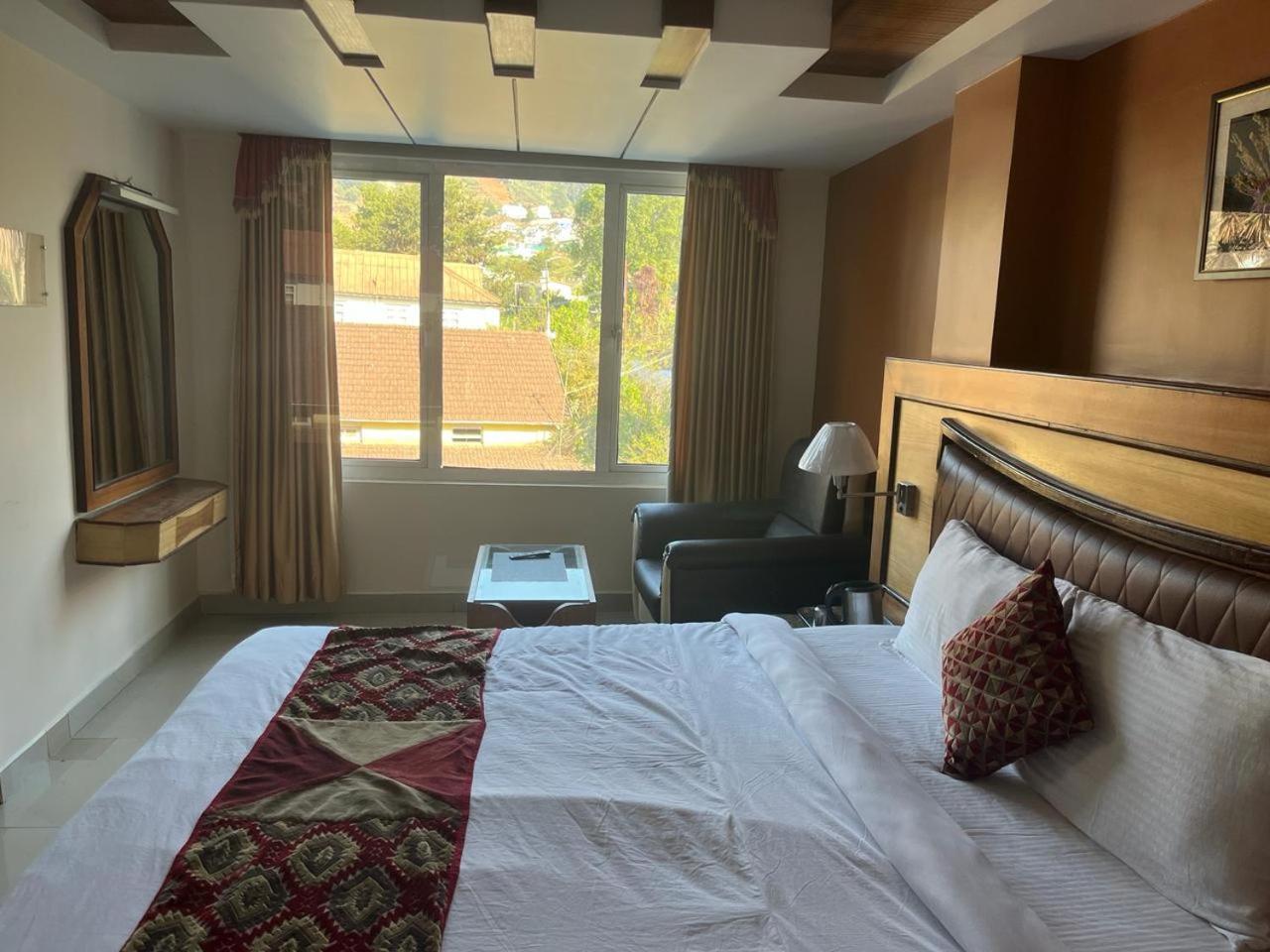 Hotel Ponmari residencyy Ooty Eksteriør billede